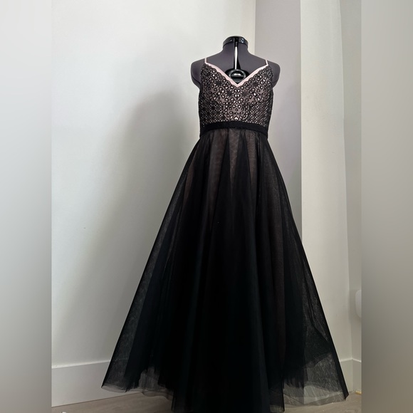 BCBG MAXAZRIA - Color Bare Pink Combo Dress - Size XS - Picture 1 of 5